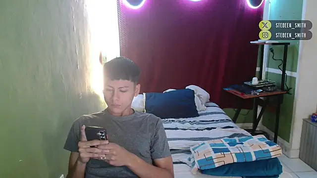 Snapshot of Kurt_williams1 chatting on 4, 8, 2026 Kurt williams1 online show from 4, 8, 2026
