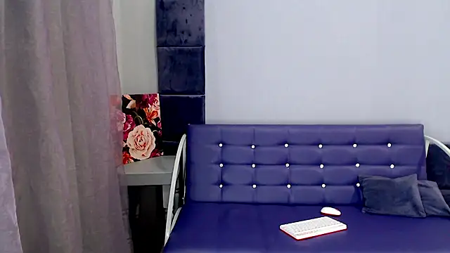 Snapshot of Katerina__Ray chatting on 25, 2, 2026 Katerina Ray online show from 25, 2, 2026