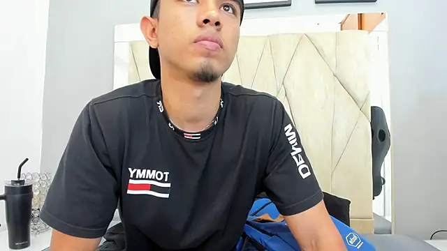 Snapshot of Ashton__Montana chatting on 21, 11, 2025 Ashton Montana online show from 21, 11, 2025