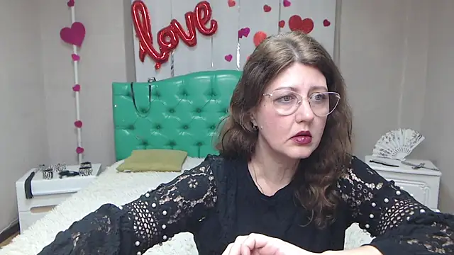 RoseHille online show from 14, 4, 2026