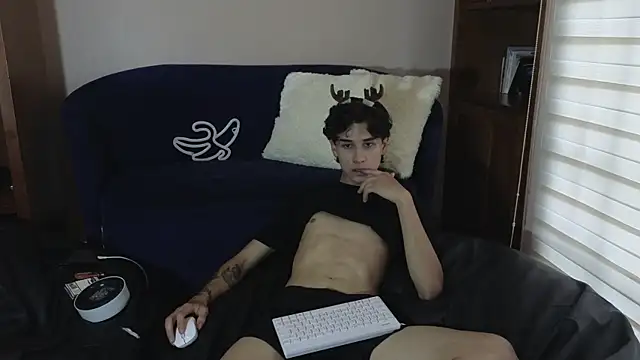 Derekswan online show from 2, 12, 2025