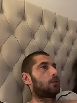 Kinkycouple142 online show from 18, 4, 2026