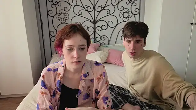 Danny loves Mary online show from 7, 4, 2026