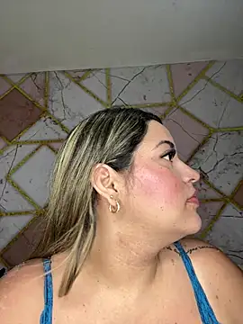 Amira Malia online show from 24, 2, 2026