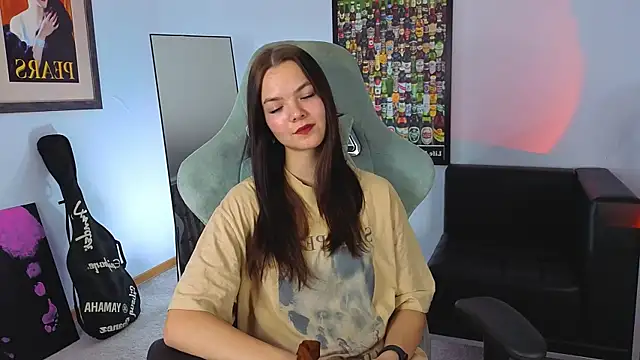 sia moonshine online show from 11, 11, 2025