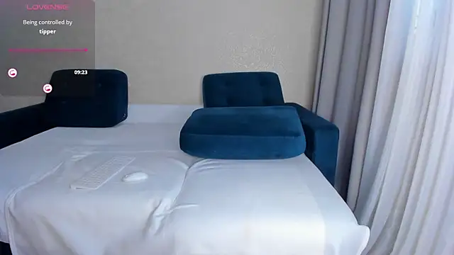 pandora gold online show from 25, 10, 2025