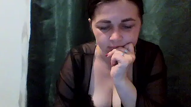 Vitalina282128 online show from 3, 6, 2026