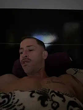 Lucasjandre online show from 1, 4, 2026