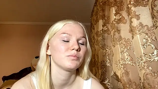 LynellMahe online show from 1, 12, 2025