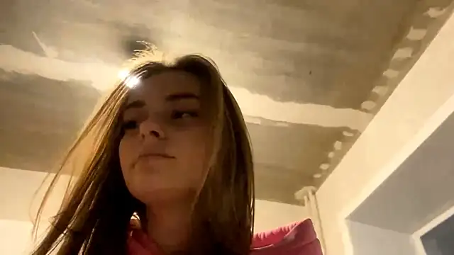 GeralynChiszar online show from 11, 11, 2025