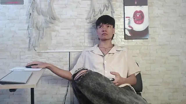 axel milo kairo and noa online show from 25, 2, 2026