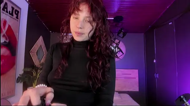 Velvet Dreamss online show from 23, 2, 2026