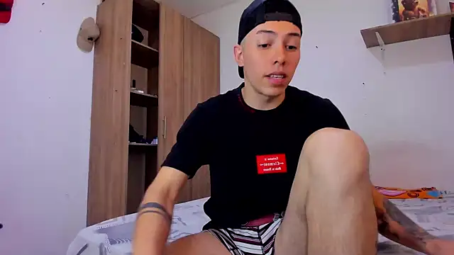 logan crave online show from 13, 11, 2025