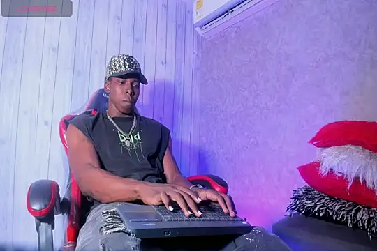 mike aly online show from 22, 12, 2025