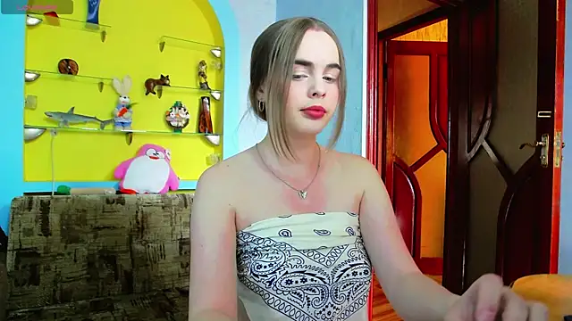 AlicaLOVEalisa777 online show from 19, 5, 2026