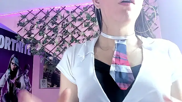 madalia303av online show from 12, 11, 2025