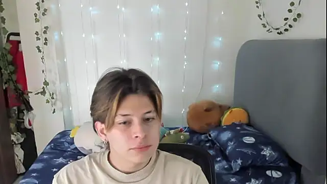 Felix kitty online show from 5, 12, 2025