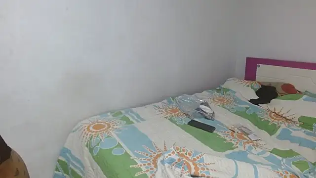 antonela-cris online show from 16, 4, 2026