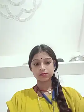 Mohnicute online show from 7, 7, 2026
