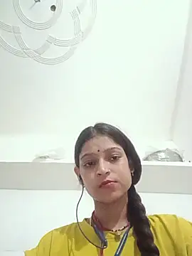 Mohnicute online show from 8, 7, 2026