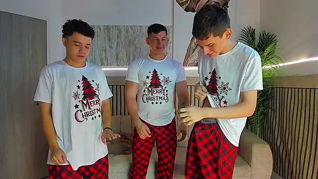 Justingsex1 online show from 3, 12, 2025