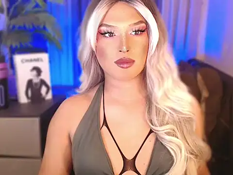 Snapshot of UrGoddess_Sofia chatting on 8, 2, 2026 UrGoddess Sofia online show from 8, 2, 2026