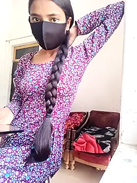 Snapshot of Riya_917 chatting on 11, 2, 2026 Riya 917 online show from 11, 2, 2026