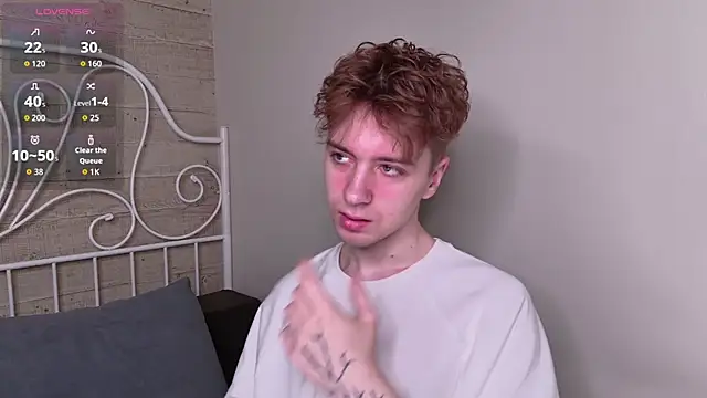 Paul Holt online show from 27, 11, 2025