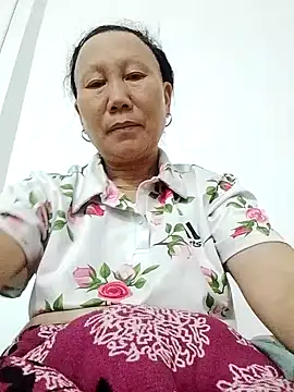 tomi-na online show from 19, 11, 2025