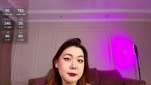 yummy yuna online show from 15, 4, 2026