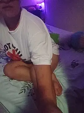 Charliizinpink online show from 3, 3, 2026