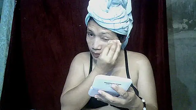 Snapshot of xwindyxxx chatting on 13, 5, 2026 xwindyxxx online show from 13, 5, 2026