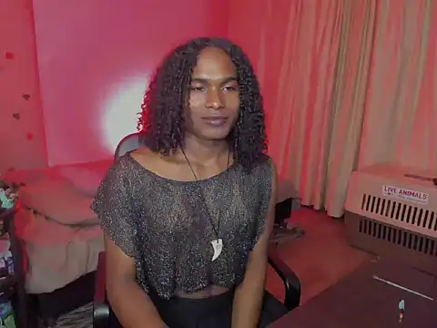 Snapshot of LaGoldenBitch chatting on 30, 6, 2026 LaGoldenBitch online show from 30, 6, 2026