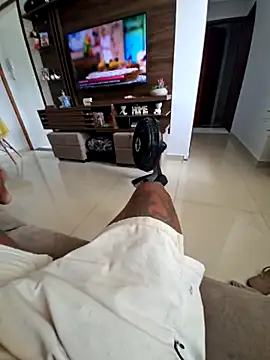 Zepouvinho online show from 6, 3, 2026