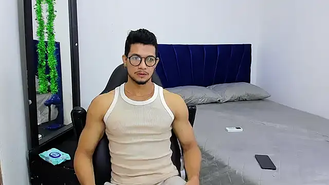 Snapshot of Nolan_joness chatting on 21, 11, 2025 Nolan joness online show from 21, 11, 2025