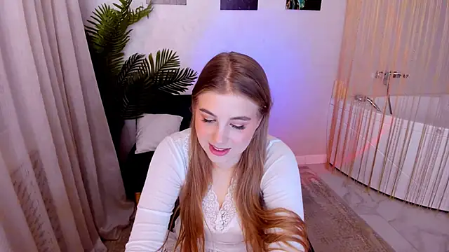 GoldenMirage online show from 2, 12, 2025