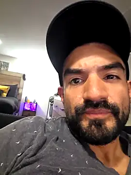 piggylatino online show from 7, 4, 2026