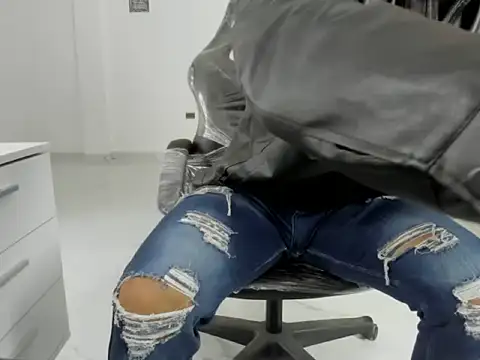 master leather online show from 26, 3, 2026