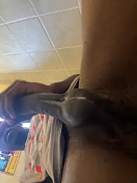 Snapshot of schlongsong chatting on 10, 4, 2026 schlongsong online show from 10, 4, 2026