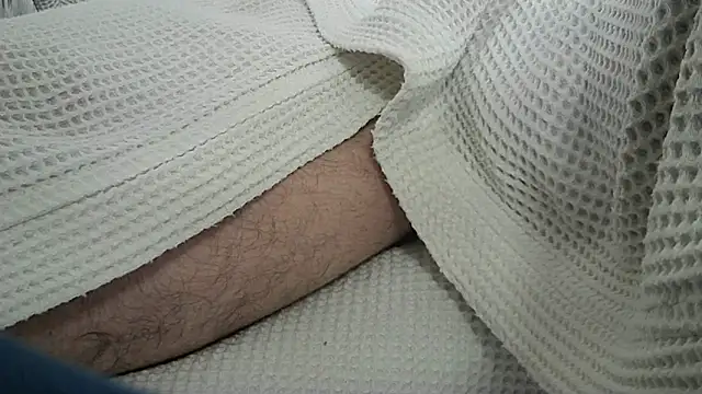 Youngboys30 online show from 17, 4, 2026