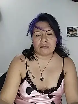 Snapshot of angi_daw chatting on 19, 7, 2026 angi daw online show from 19, 7, 2026