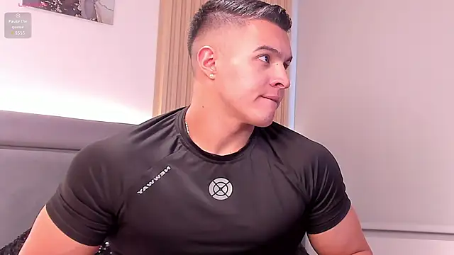 Mason bennet online show from 27, 3, 2026