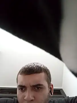 Snapshot of zebkibaron chatting on 12, 11, 2025 zebkibaron online show from 12, 11, 2025