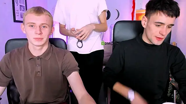 Snapshot of rafael_bien chatting on 5, 2, 2026 rafael bien online show from 5, 2, 2026