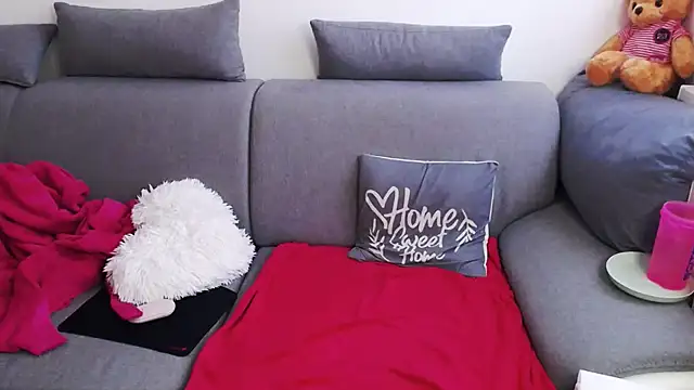 LolaSweetButPsycho7 online show from 1, 4, 2026