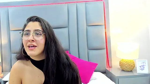 LuisaFranco online show from 29, 11, 2025