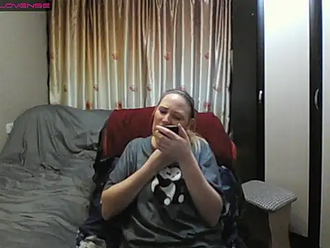 JenniDeep online show from 2, 3, 2026