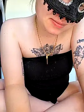 secretcouple 00 online show from 27, 5, 2026