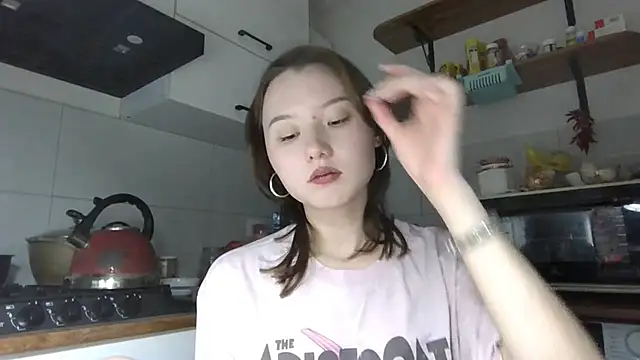 DeenaCaho online show from 20, 11, 2025