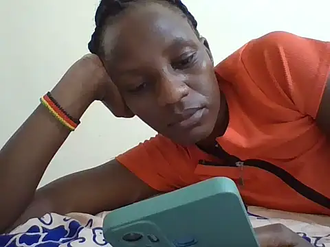 Snapshot of BootieBae chatting on 20, 11, 2025 BootieBae online show from 20, 11, 2025